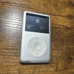Apple iPod Classic 7th Generation ~ A1238 / Silver / 160GB / MC293LL