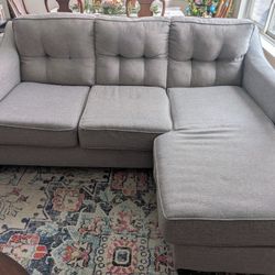 Light Gray Couch With Chaise 