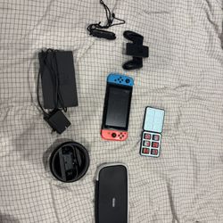 Nintendo Switch 