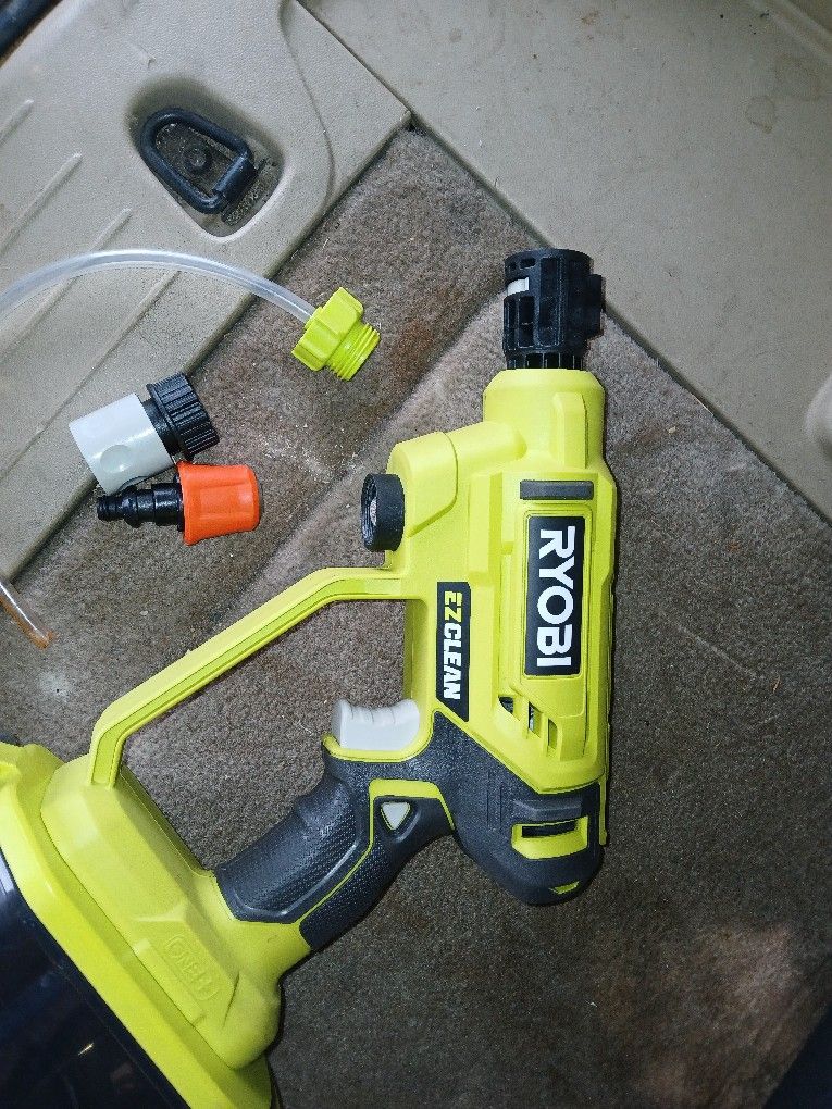 Roybi Cordless Persure Washer (Tool Only)