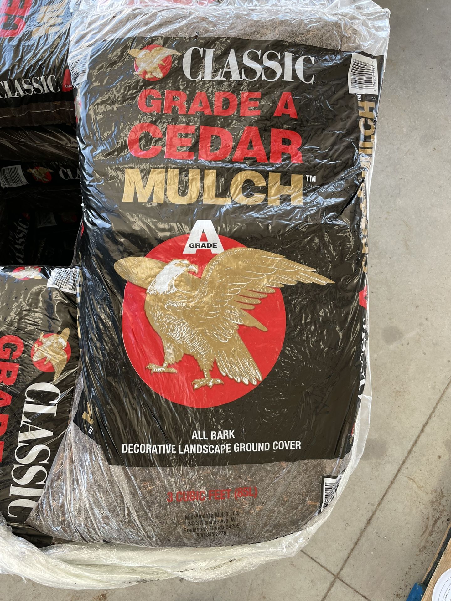 Premium Classic Grade A Cedar Mulch For Landscaping