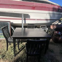 Black Table And Chairs 