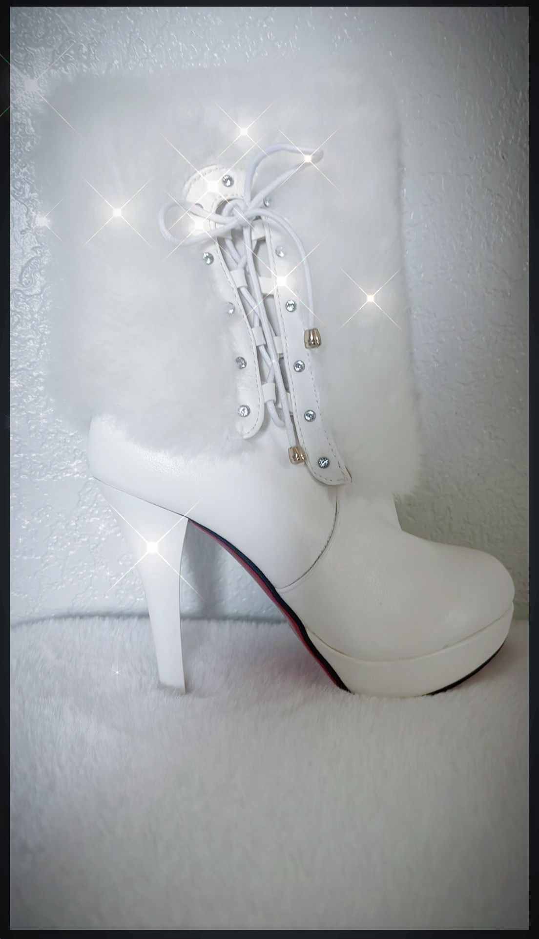 ( New ) White Boots ❄️ Winter Wonder Land ❄️