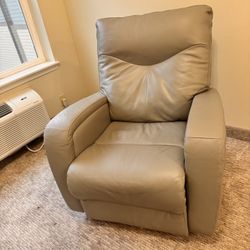 💺 Grey Genuine Leather Manual Recliner