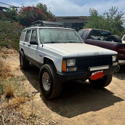 Jeep Cherokee 