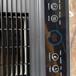 Dehumidifier machine model ap-102011ee