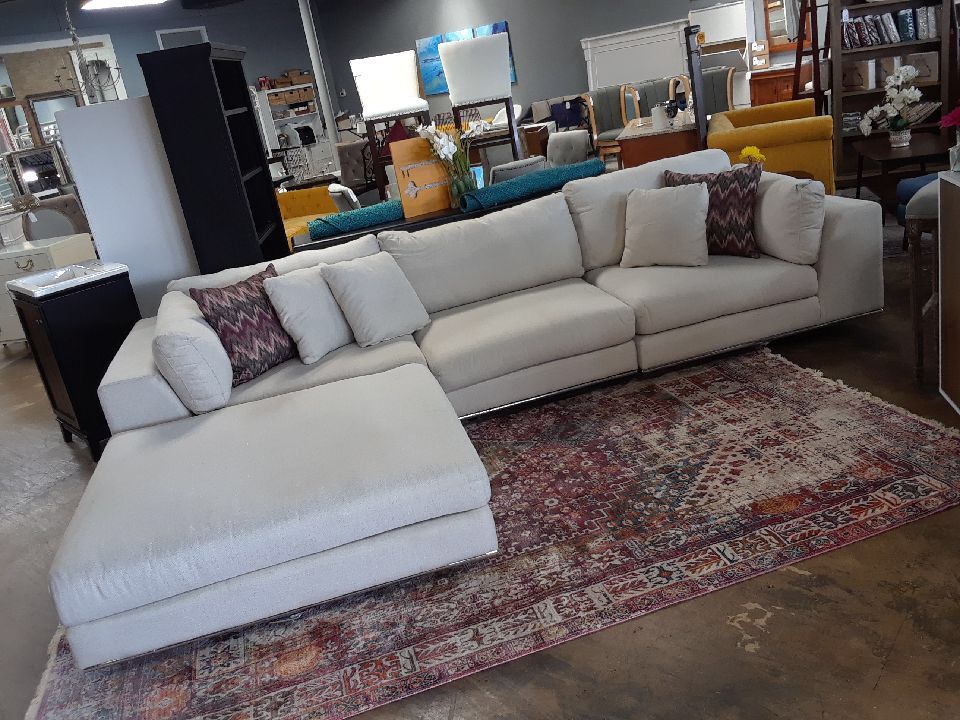 Modloft Perry Sectional – Moonbeam