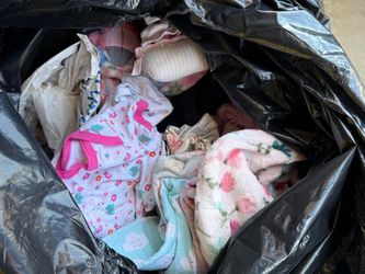 Baby clothes & diapers