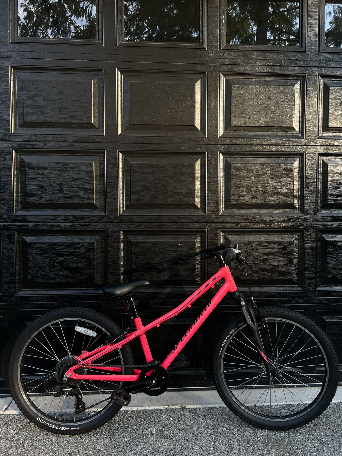Specialized HotRock Mountain Kids Buke 24”