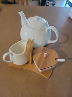 Teapot, cream and sugar set