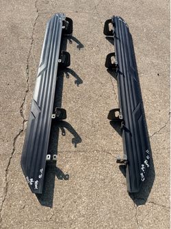 2021 2022 2023 2024 2025 2026 Chevrolet Tahoe Running Boards.