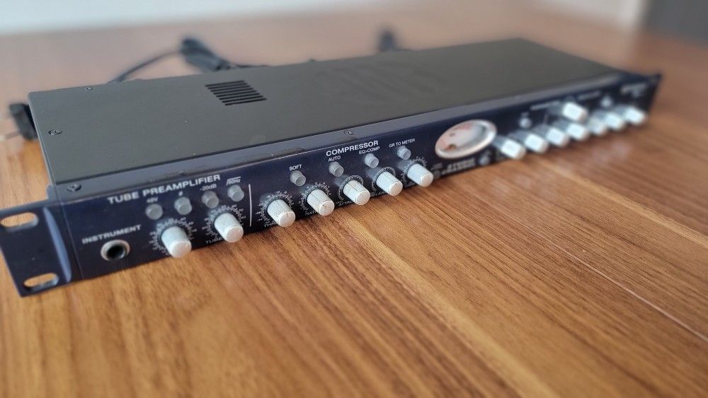 PreSonus Tube Preamplifier コンプレッサー付き PreSonus TubePre V2