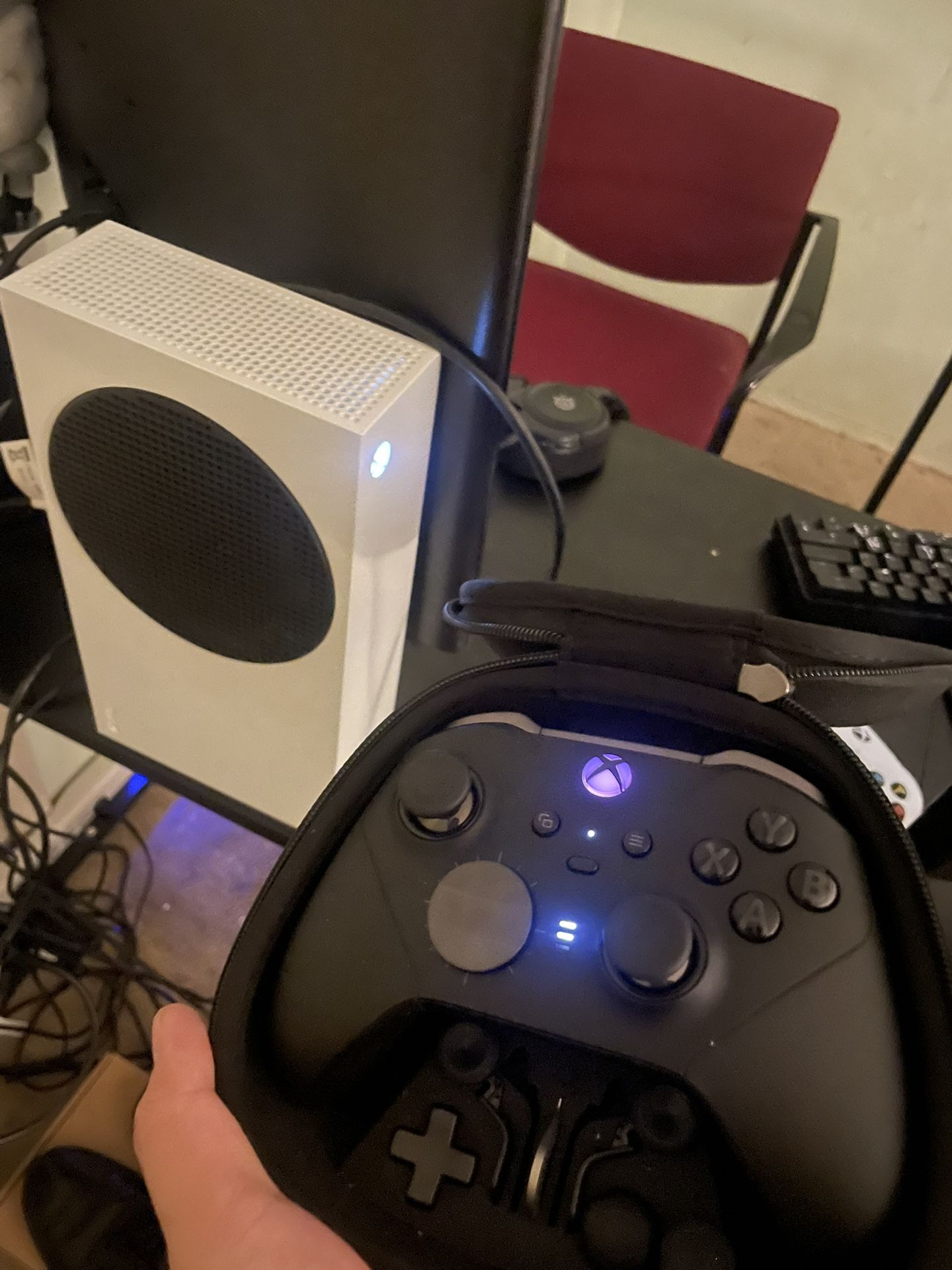 Xbox Series S 512gb + Xbox Elite Series 2 Controller