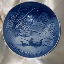 Bing & Grondahl 1975 Christmas Plate At the Old Water Mill w Box