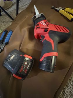 Sawzall and battery Milwaukee like new