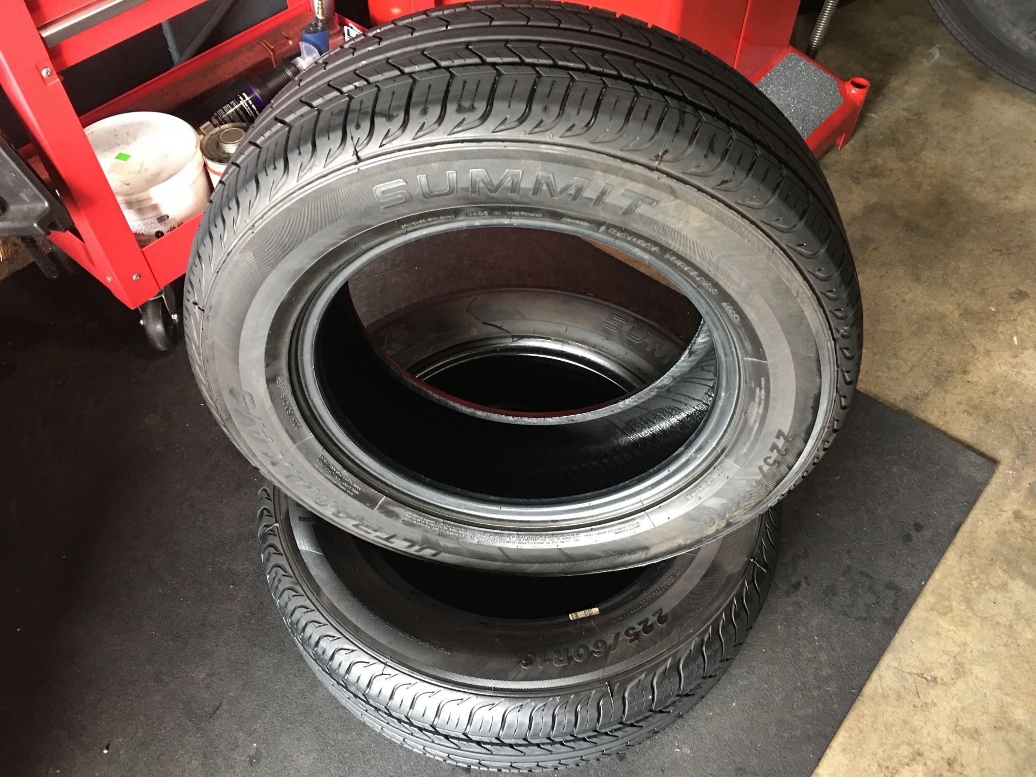 Summit Used Tires 225/60r16 (2)
