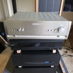 Parasound HINT w/ Home Theater Bypass