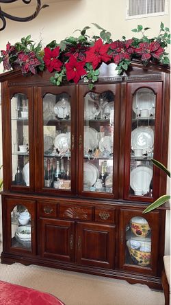 China Cabinet and table set for sale