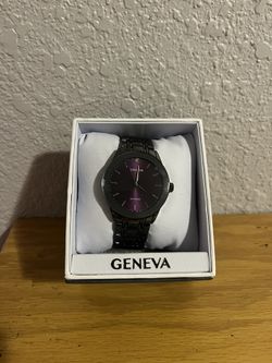 🔥 Sleek Purple Dial Geneva Watch