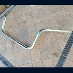 CHROME OEM HARLEY DAVISON MOTORCYCLE HANDLEBAR