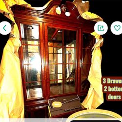 Drexel Heritage vintage china Cabinet All Hand Crafted 