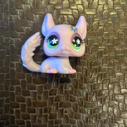 Hasbro Littlest Pet Shop LPS #360 Purple Chinchilla With Flower Green Eyes 2007
