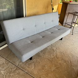 Futon Couch / Sleeper