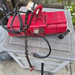 Dayton electric chain hoist, likely a model 4Z358B. 
