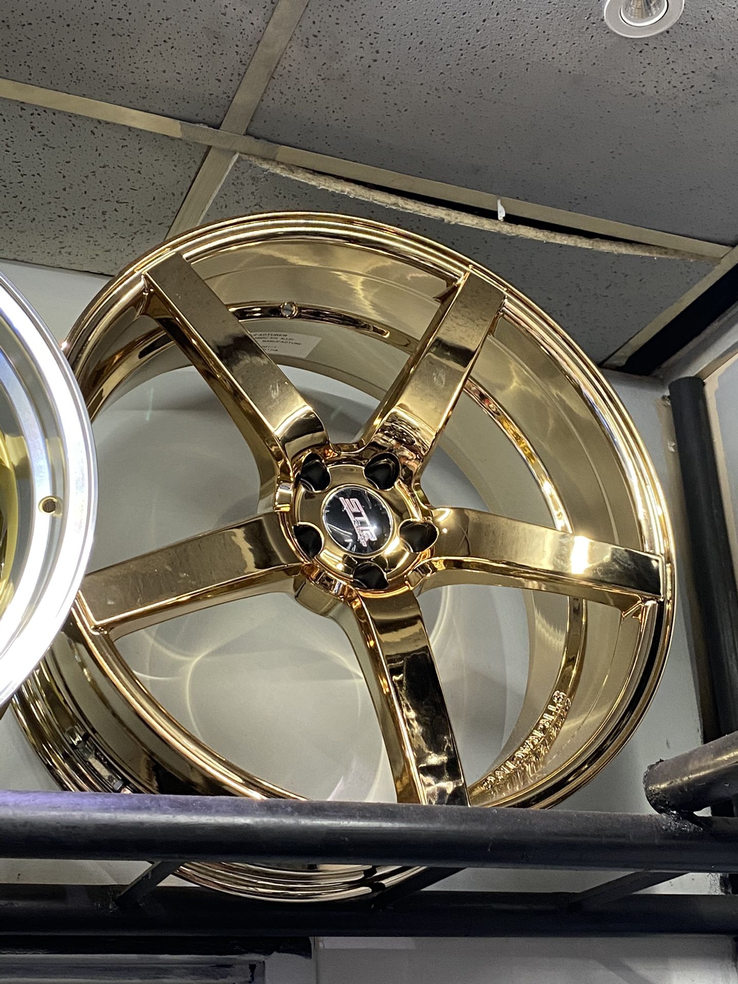 Rims & Tires cash/ finance $49 down 100 days cash price (HABLAMOS ...
