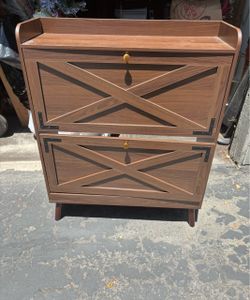 Shoe Cabinet (Farmhouse Style)