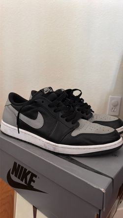 Nike Air Jordan 1 Low Shadow Sneakers