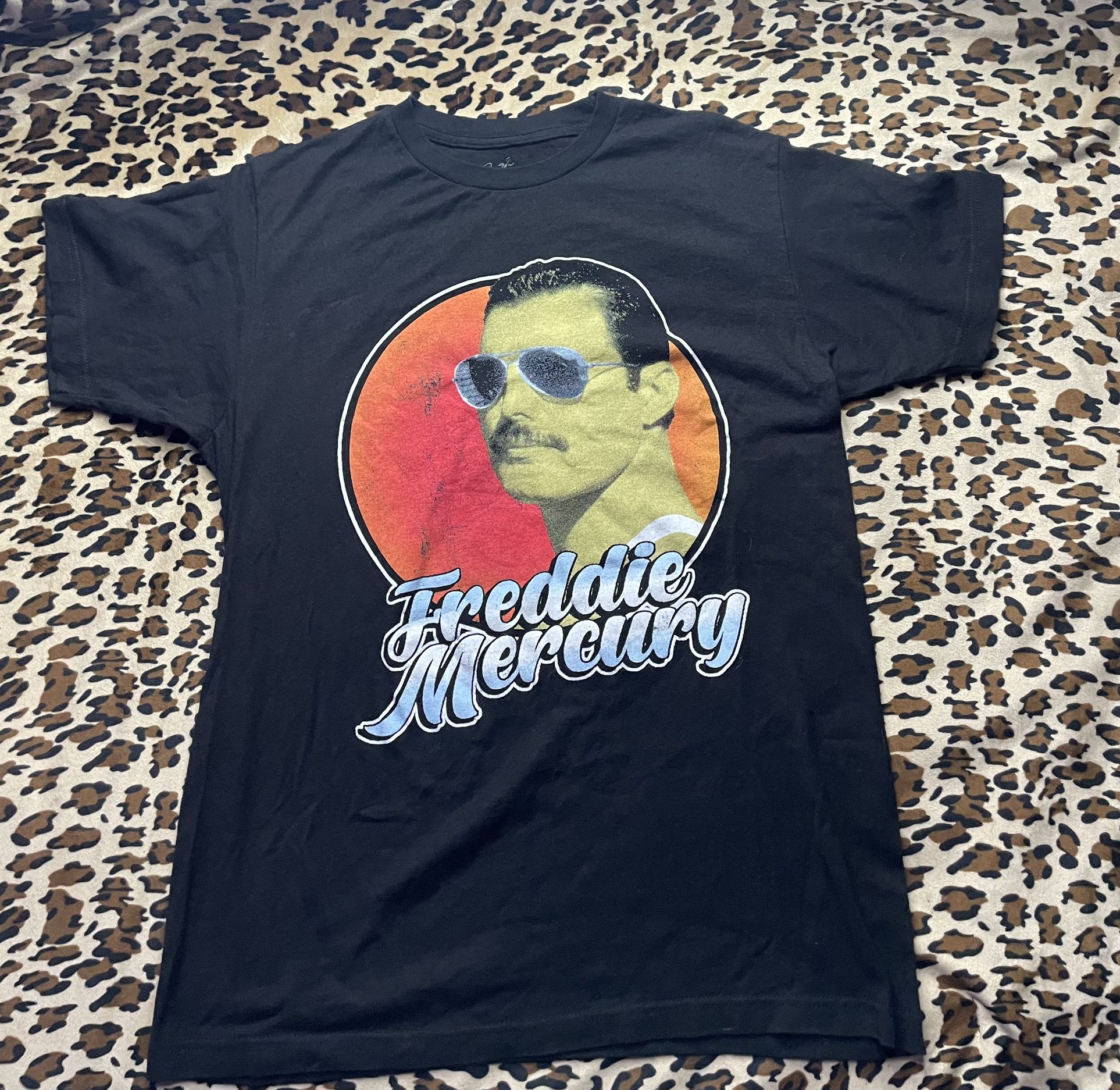 Freddie Mercury shirt