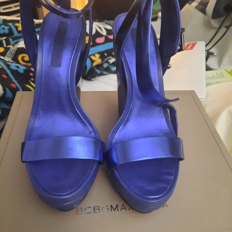 Womans High-heeled Shoes.