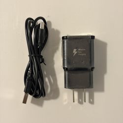 VERY NEW Samsung 15W Fast Charger w/ 3ft USB-C Cable