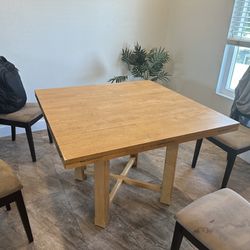 Dining Table w/ Round Drop Leaf
