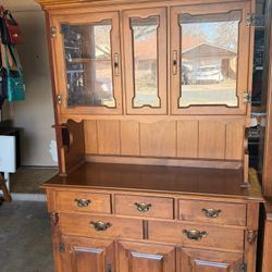 China cabinet with removable hutch