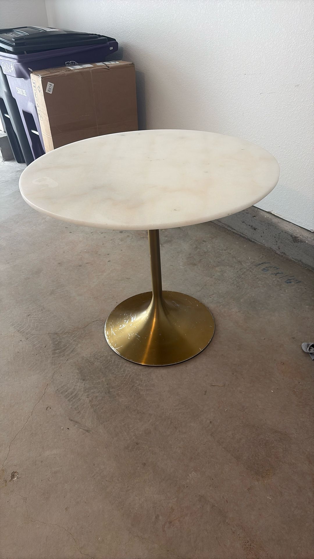 Marble Dinning Table 