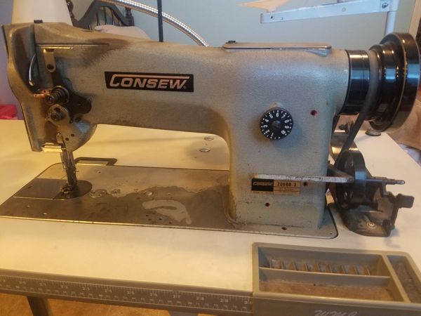 Consew 206RB-3 Model Heavy Duty Industrial Sewing Machine for Sale in