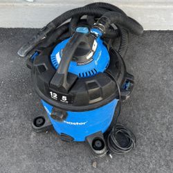 vacuum  and blower  Vacmaster 