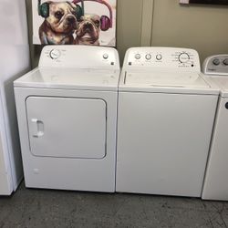 Kenmore He Top Load Washer With Agitator And Gas Dryer Set In White 