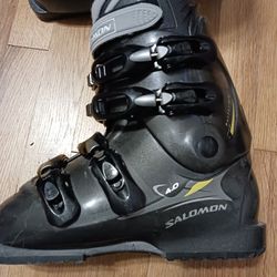 Ladies Salomon Ski Boots