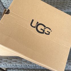 Gucci Ugg Boots for Sale in Los Angeles, CA - OfferUp