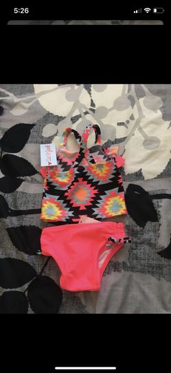 Toddler 2pc swim suit new -size9 mos