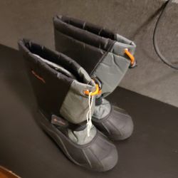 New Columbia Snow Boots
