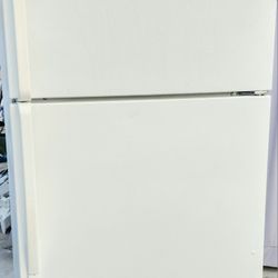 WHIRLPOOL TOP FREEZER WHITE REFRIGERATOR 