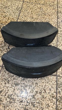 Boss speakers set of 2
