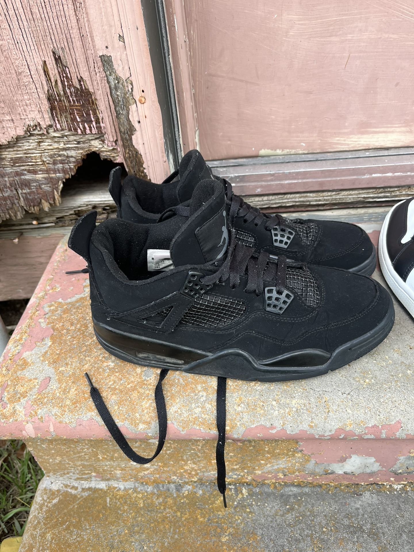 Jordan 4 ‘black cat