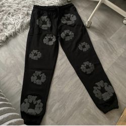 Black Flower Sweatpants (Can ship)