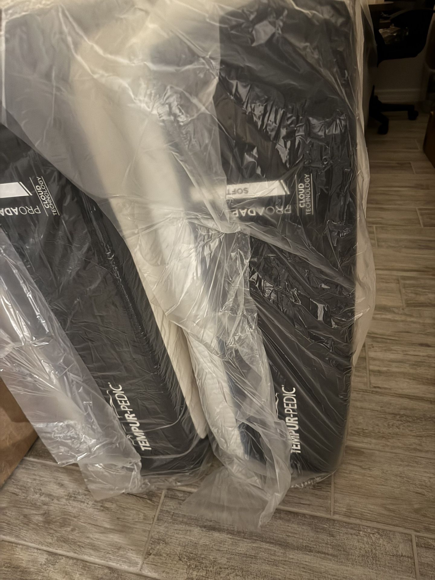 New Temper Pedic Twin Mattresses