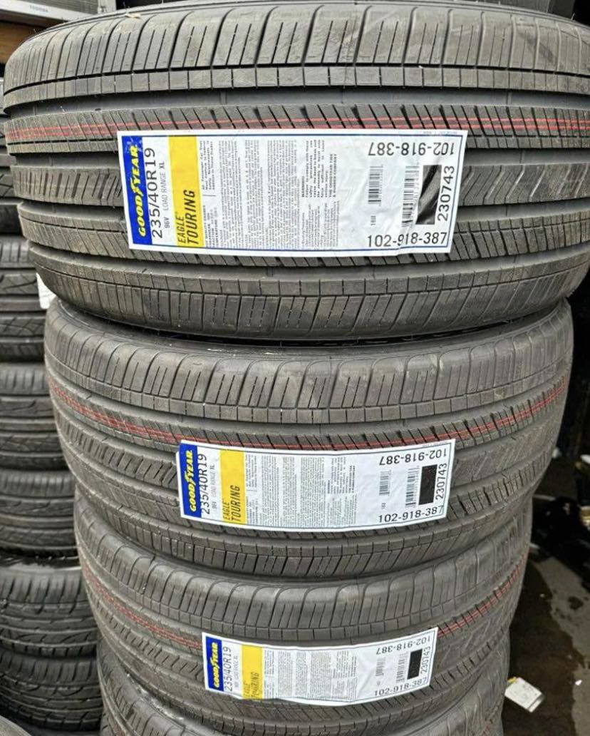 235/40R19 Goodyear Eagle Touring Set Of 4 New Tires 